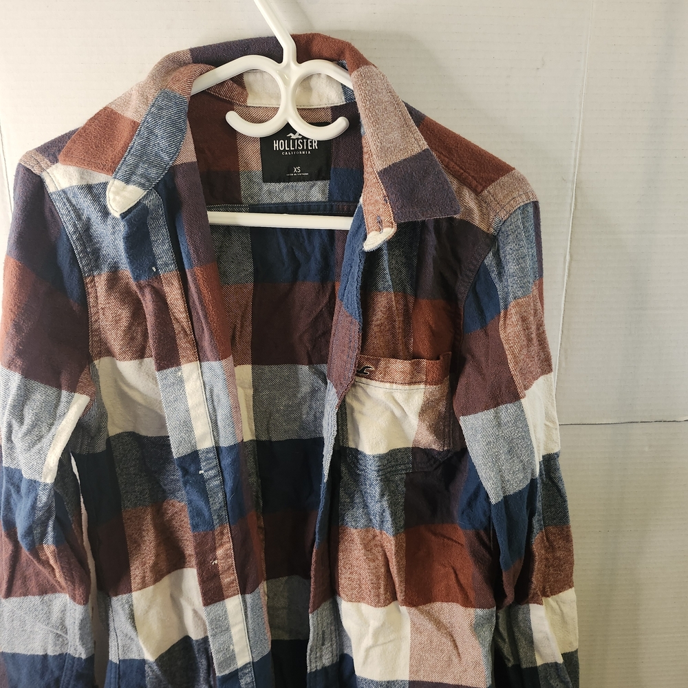 Hollister Multicolor Checkered Shirt B04